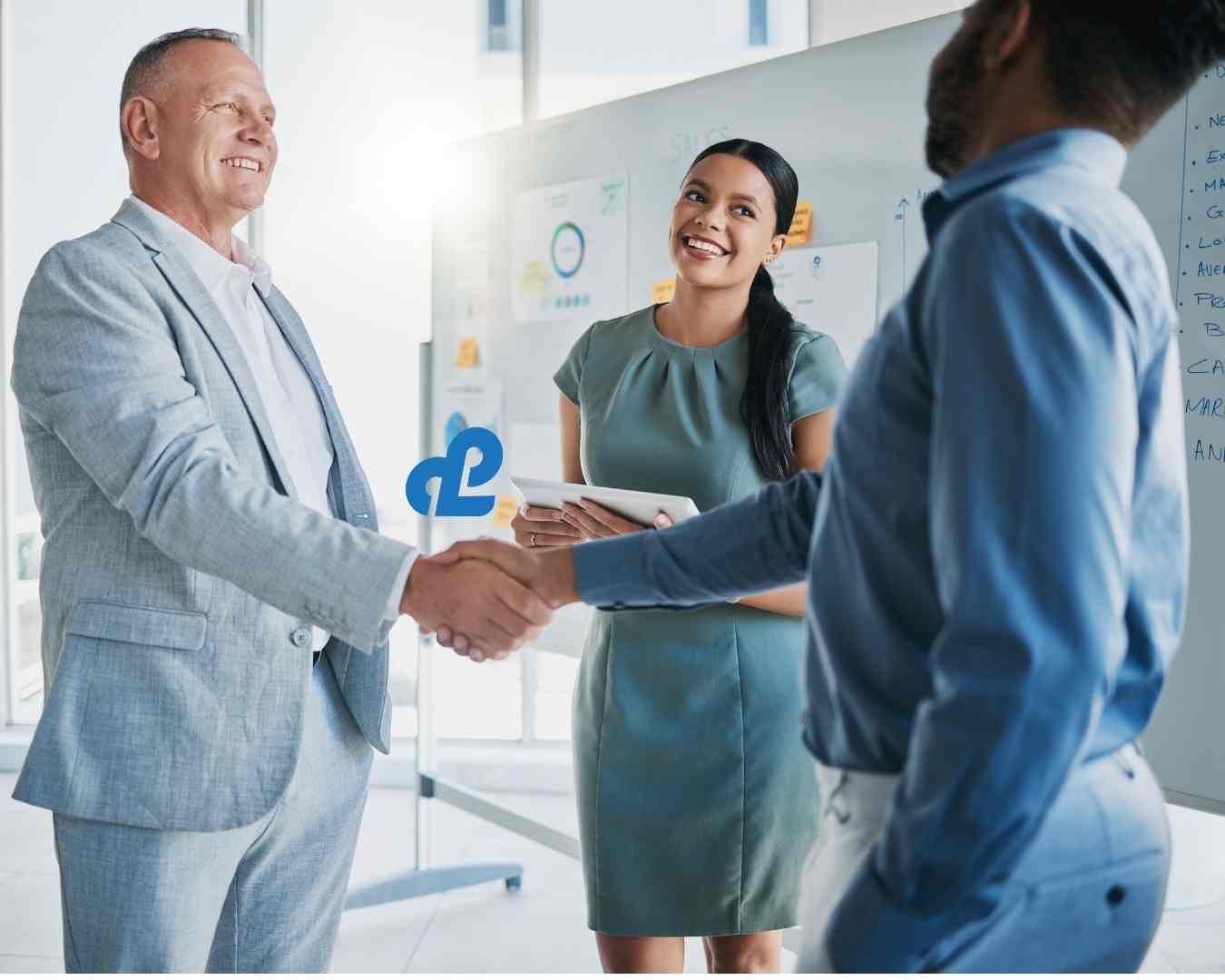 Cloop fits across SaaS, consulting, expert services, financial services, IT services, and B2B ecommerce